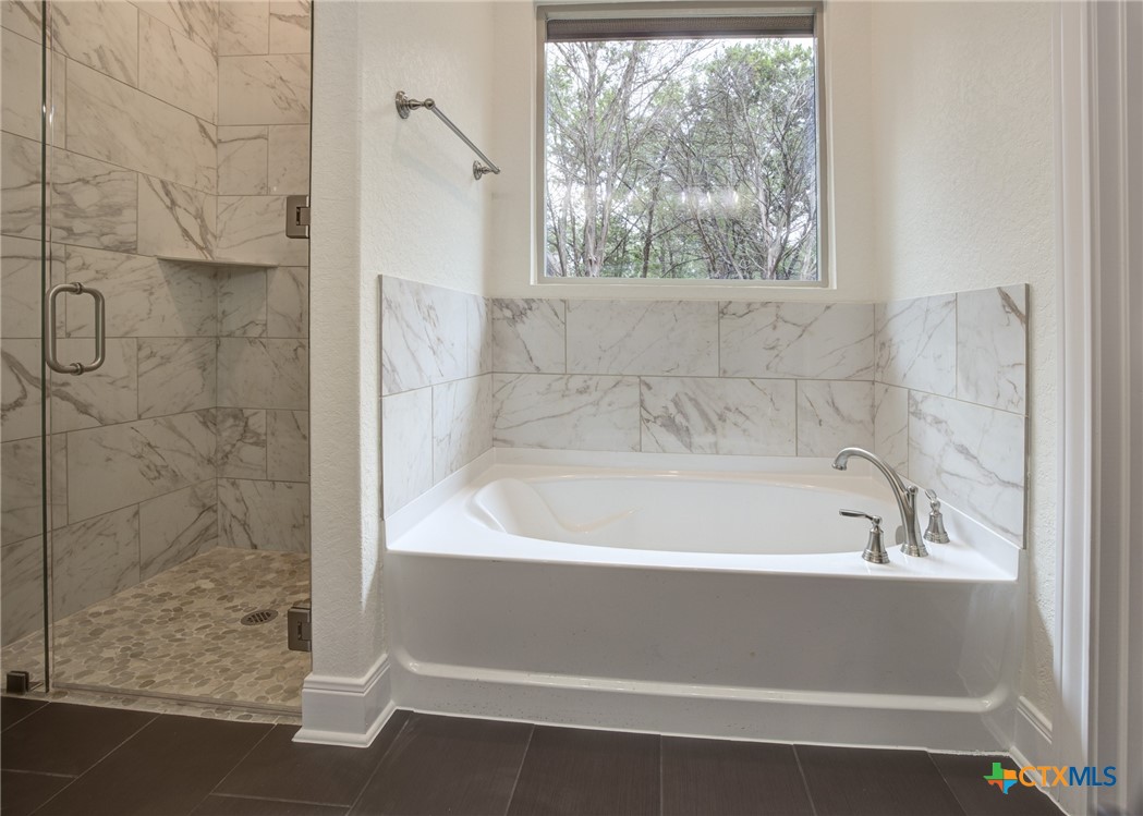 Wimberley, Texas 78676, United States, 3 Bedrooms Bedrooms, ,2 BathroomsBathrooms,Residential,Active,249372