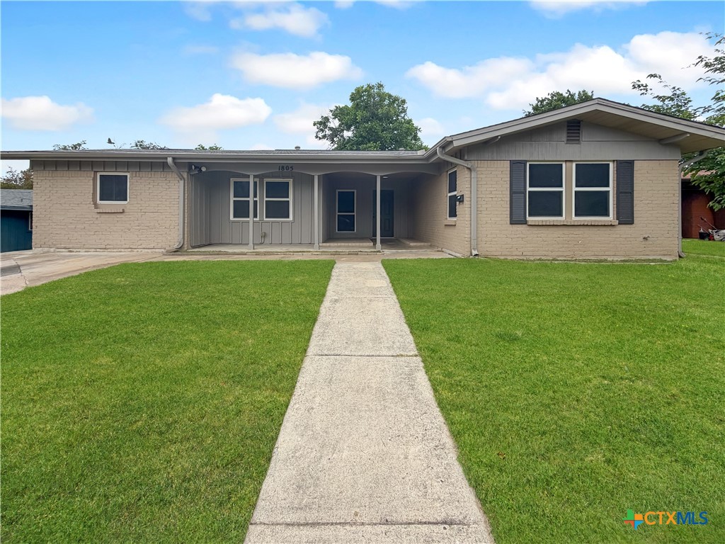 1805 Crestview Drive