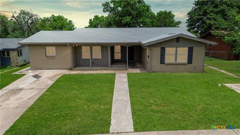 1805 Crestview Drive Killeen TX 76549