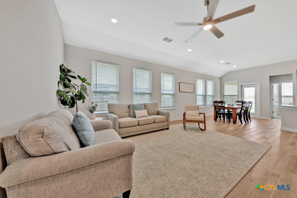 San Marcos, Texas 78666, United States, 3 Bedrooms Bedrooms, ,2 BathroomsBathrooms,Residential,Active,145731