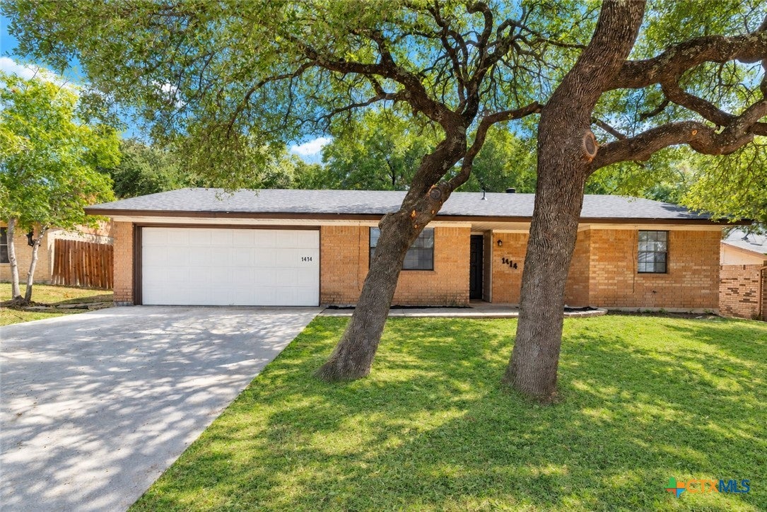 1414 Janet Lane