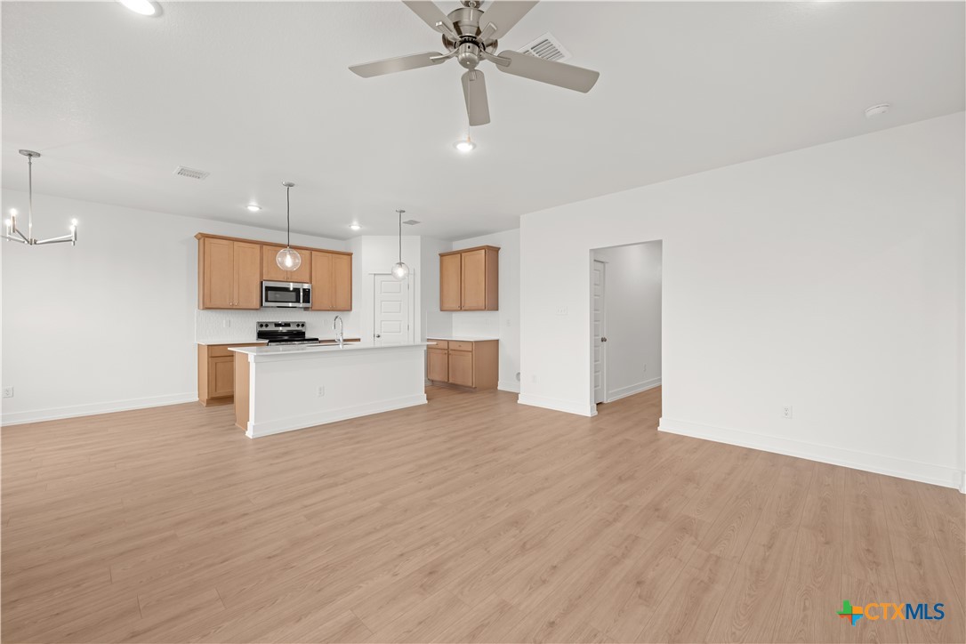 1218 Cilantro Road
