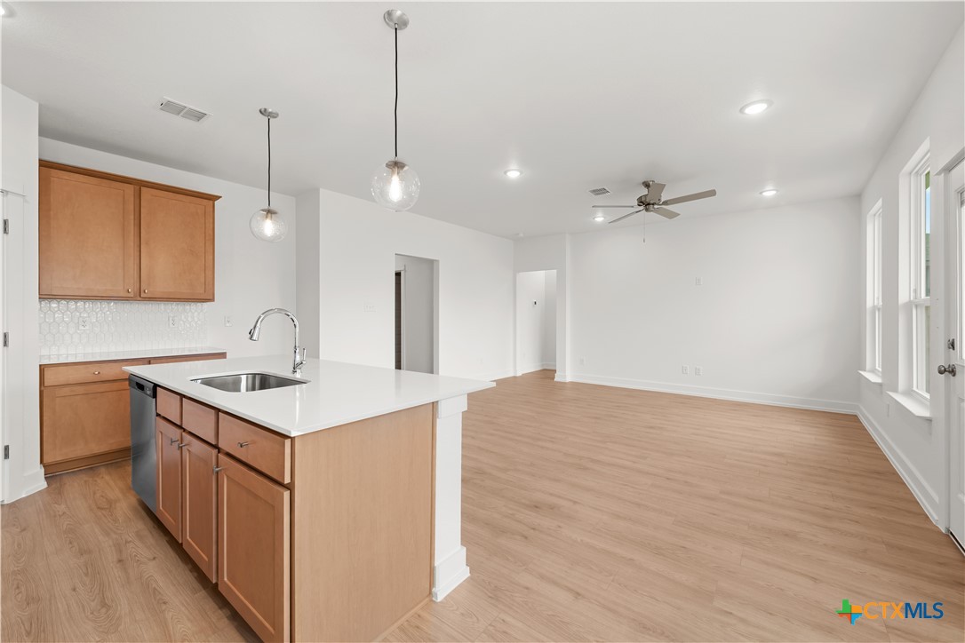 1218 Cilantro Road