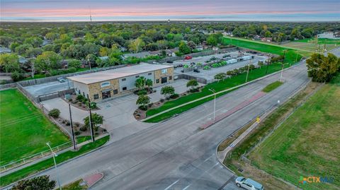 3202 Miori Lane Victoria TX 77901