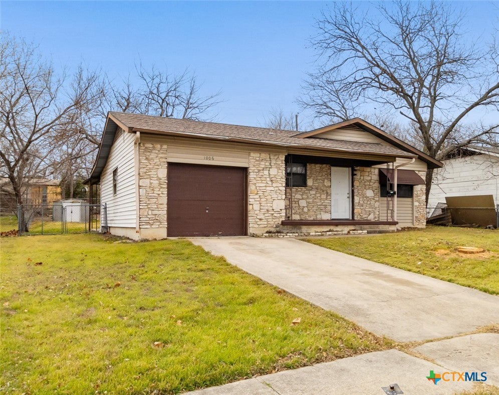 1006 San Antonio Street