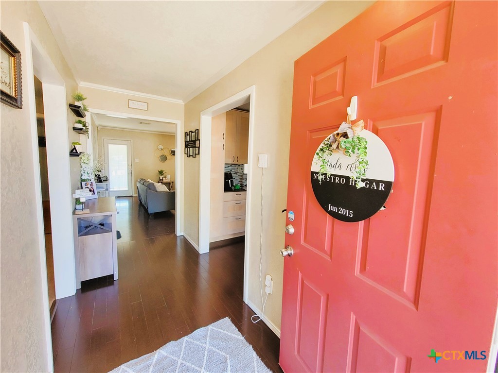 3406 Viewcrest Drive