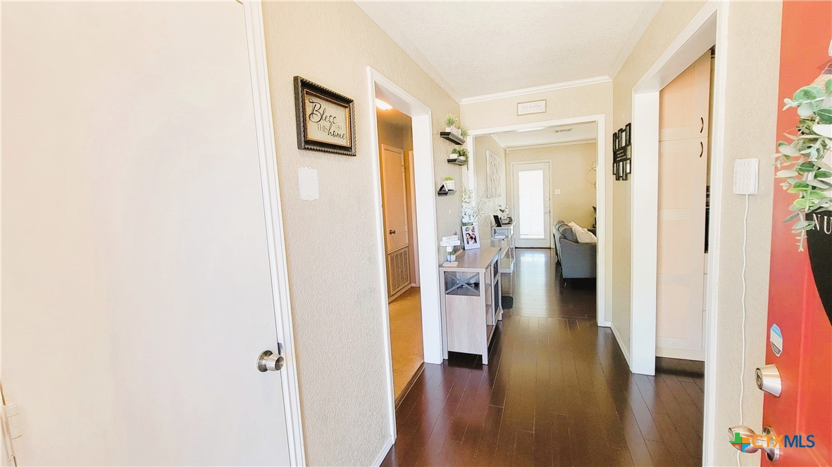 3406 Viewcrest Drive