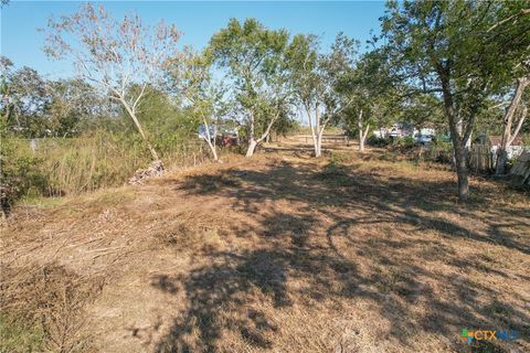 A home in El Campo