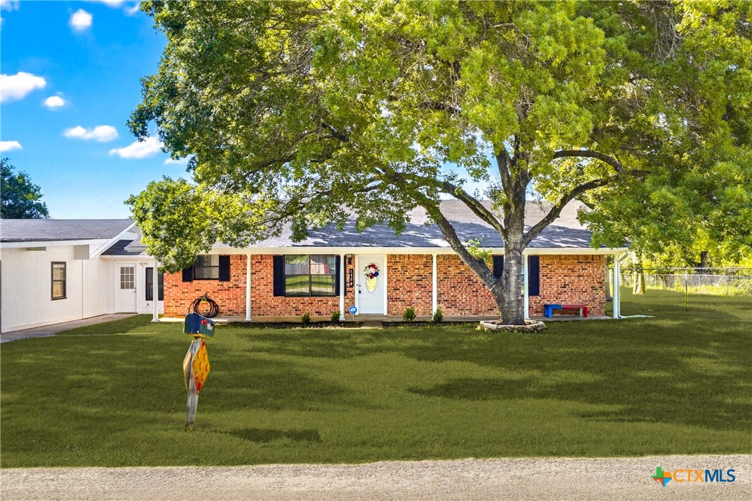 1350 Mary Preiss Drive