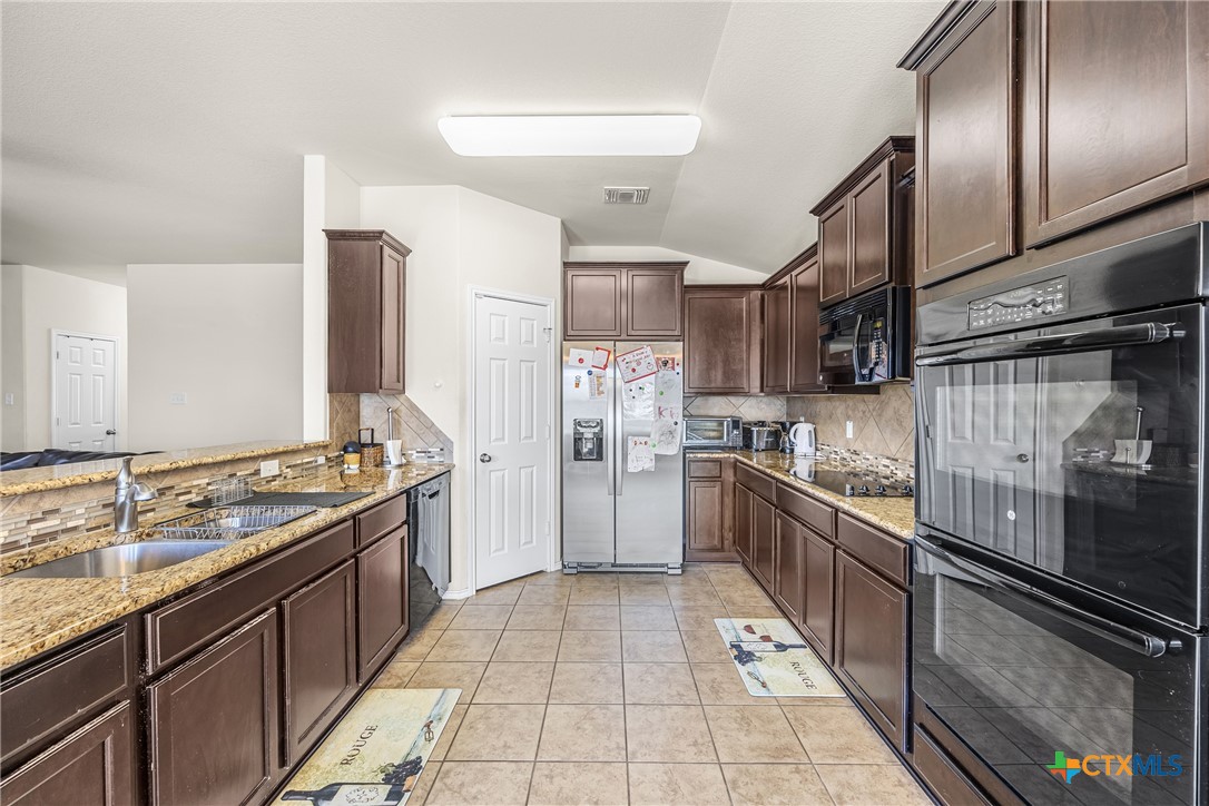 6504 Mustang Creek Road