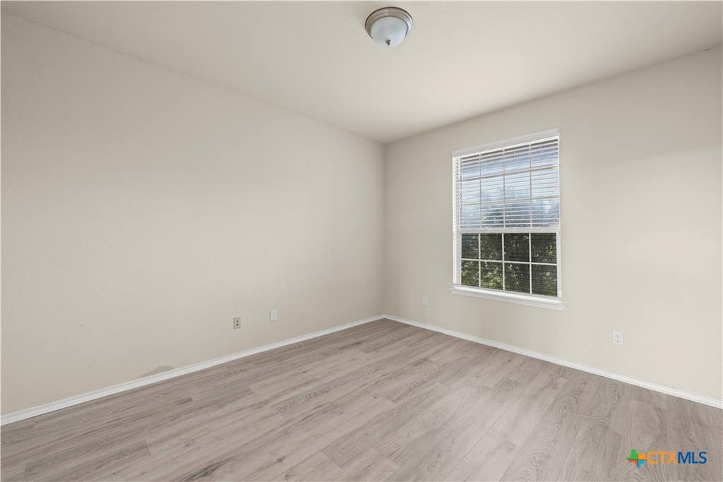 Photo of 1113 Hogg Court, Copperas Cove, TX 76522 (MLS # 616971)