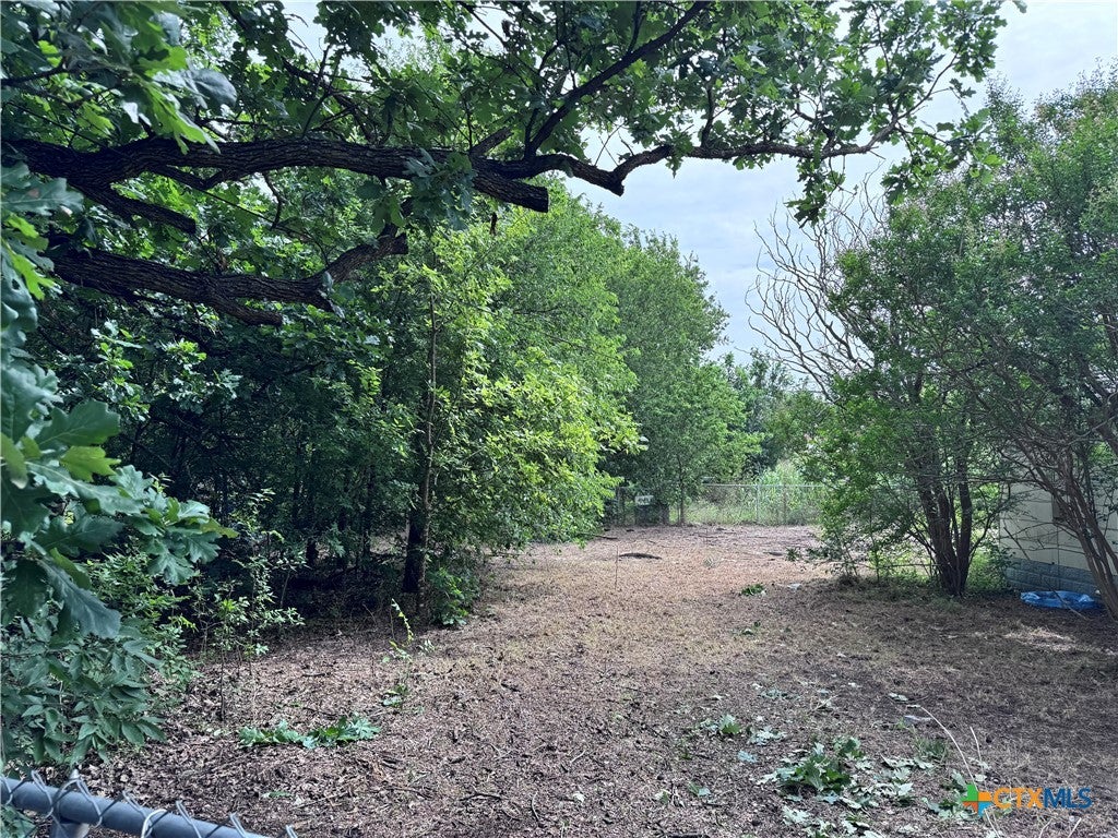 Photo of 304 E Prairie Avenue, Rogers, TX 76569 (MLS # 628008)