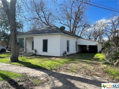 A home in Gonzales