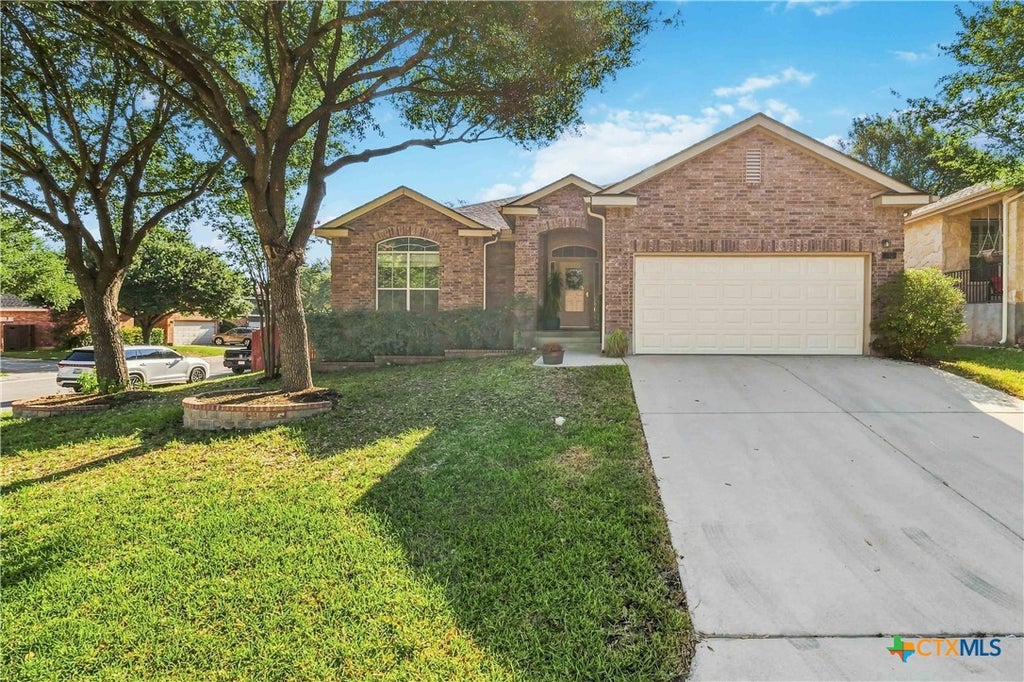 Photo of 792 San Luis, New Braunfels, TX 78132 (MLS # 622391)