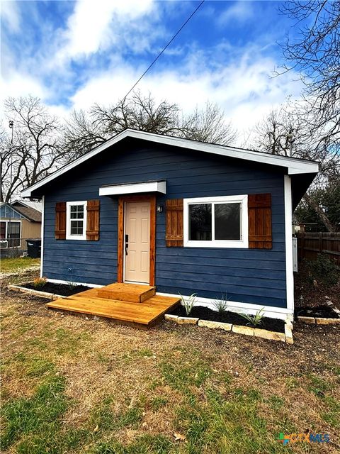 Photo of 1848 W Bridge Street, New Braunfels, TX 78130 (MLS # 604659)
