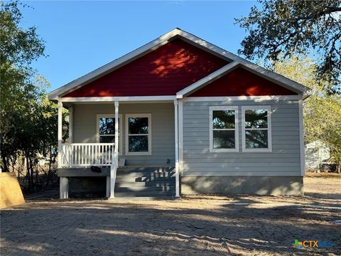 203 Villa Street Cuero TX 77954