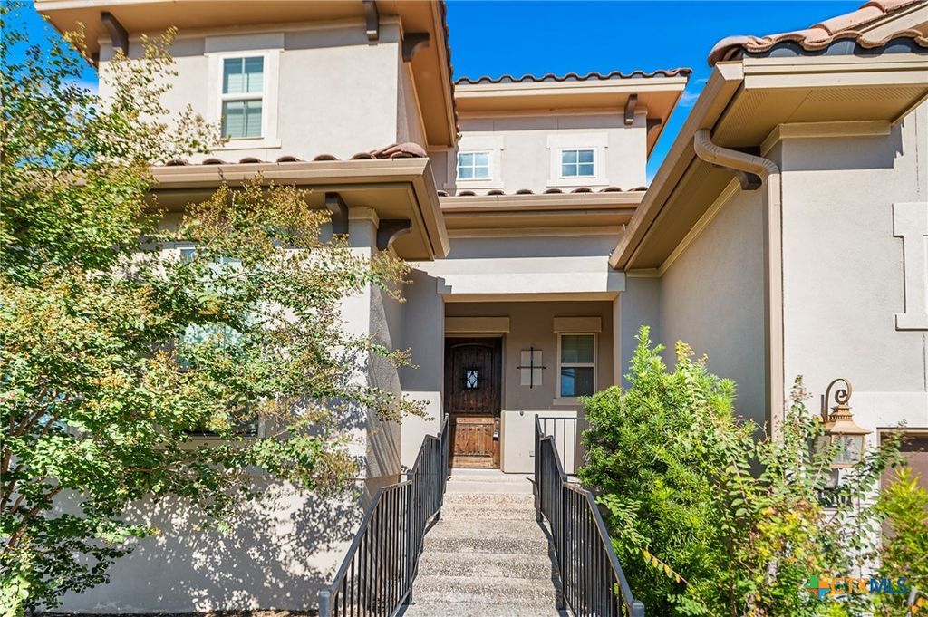 Photo of 24510 Via Vizcaya, San Antonio, TX 78260 (MLS # 595627)