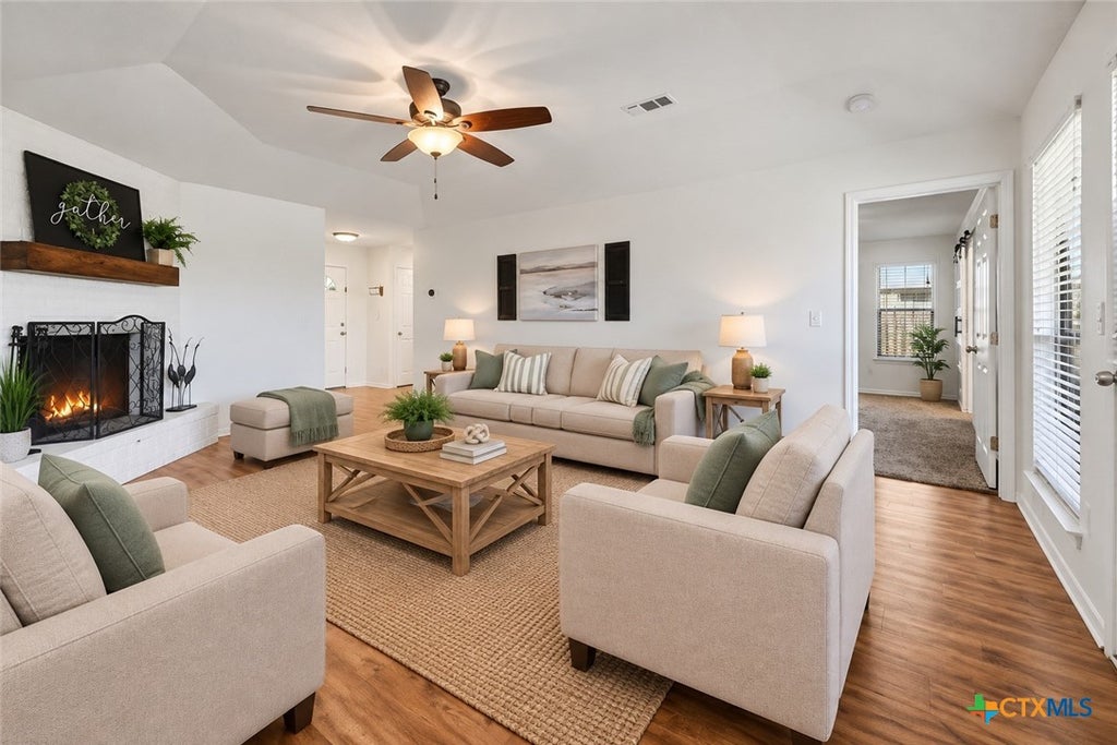 Photo of 963 Seminole Drive, New Braunfels, TX 78130 (MLS # 625504)