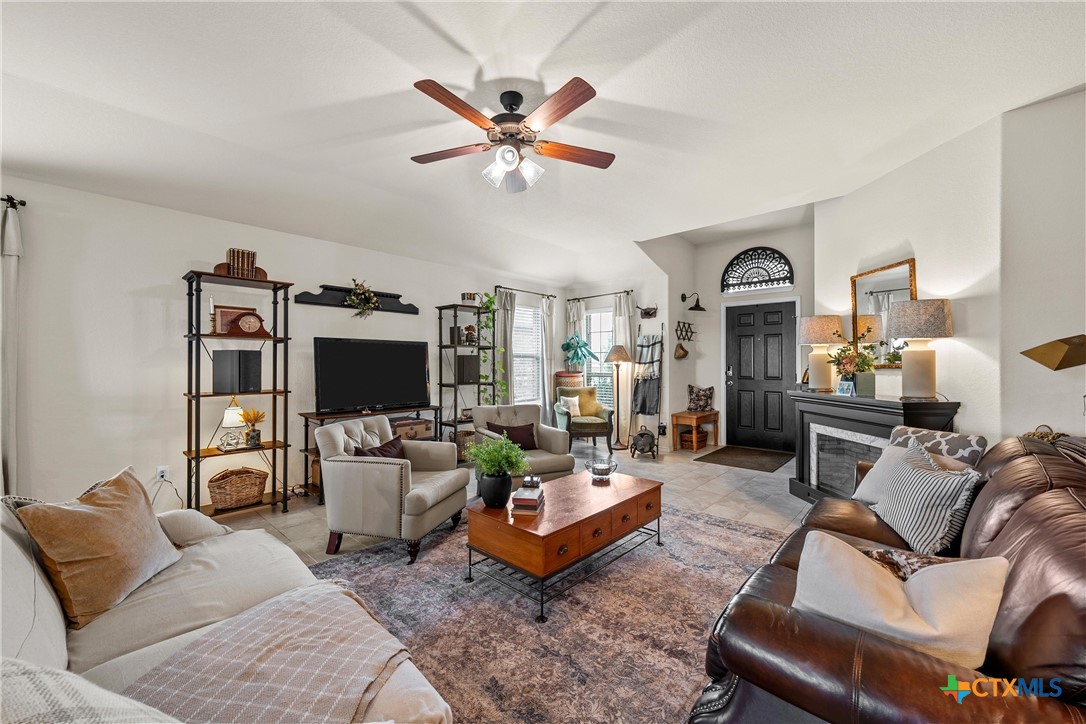 1207 Lilac Ledge Drive