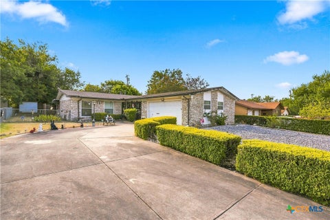 Photo of 1216 Chippendale Drive, Killeen, TX 76549 (MLS # 623547)