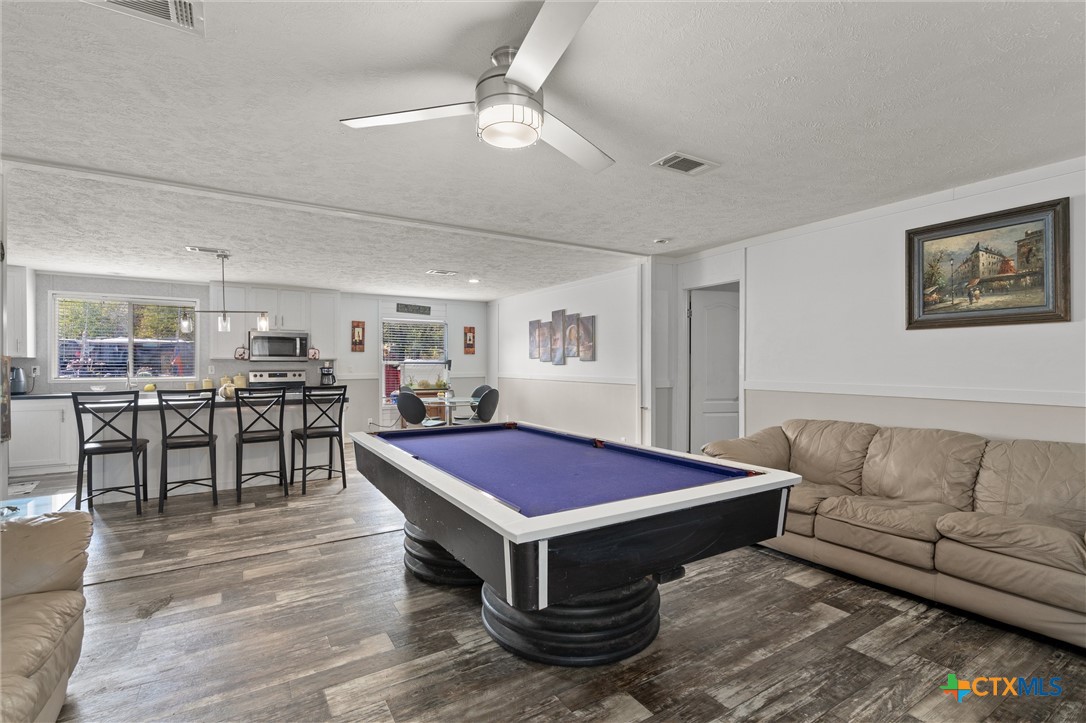 2316 County Road 404 Loop