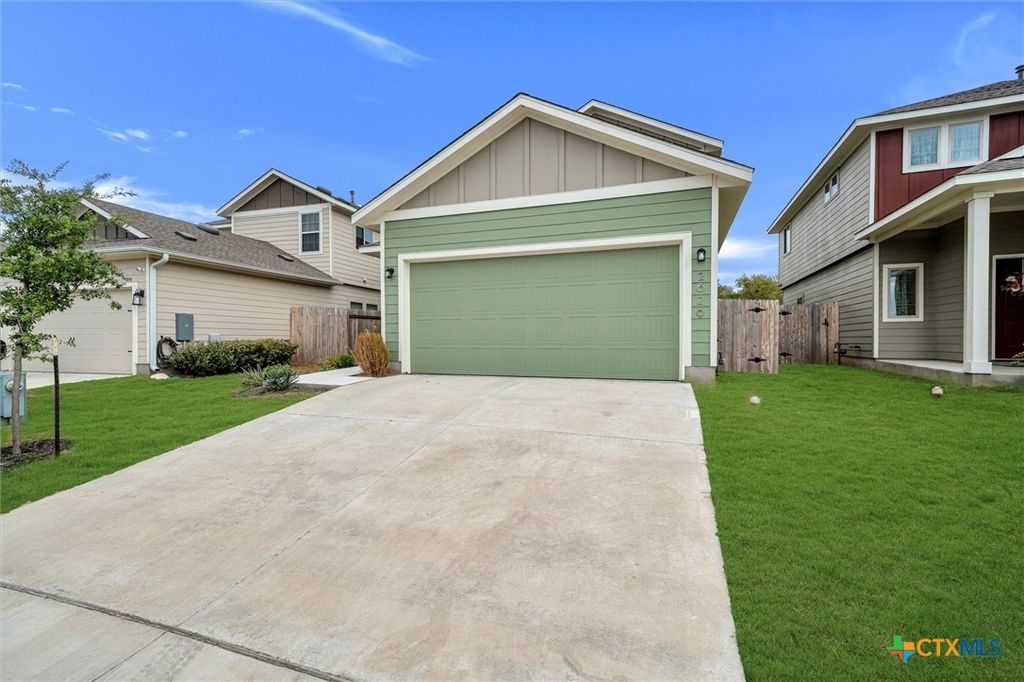 Photo of 2629 Brand Iron Drive, San Marcos, TX 78666 (MLS # 580474)