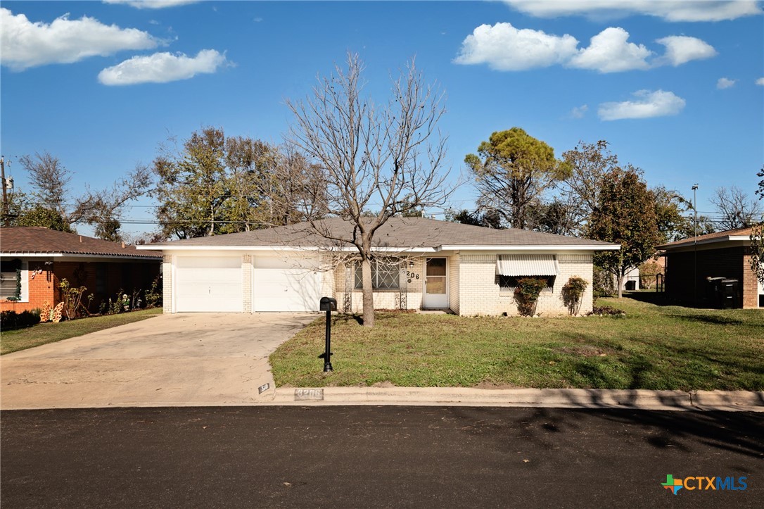 3206 Shady Hill Drive