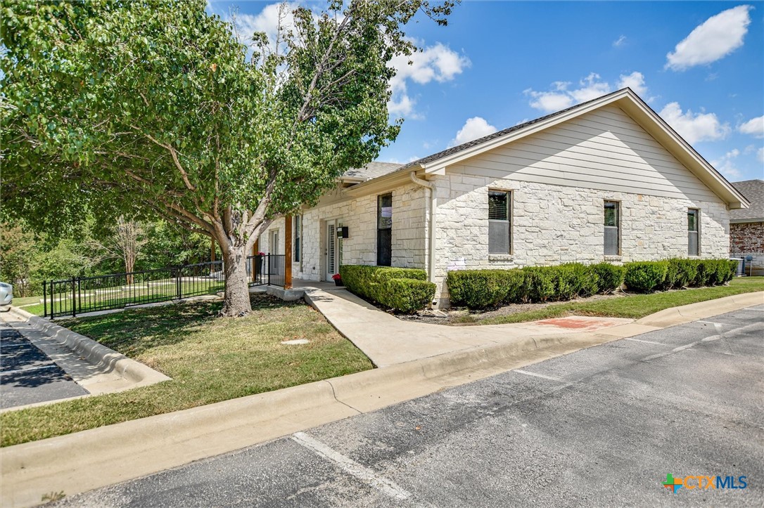 3000 Joe Dimaggio Boulevard 39