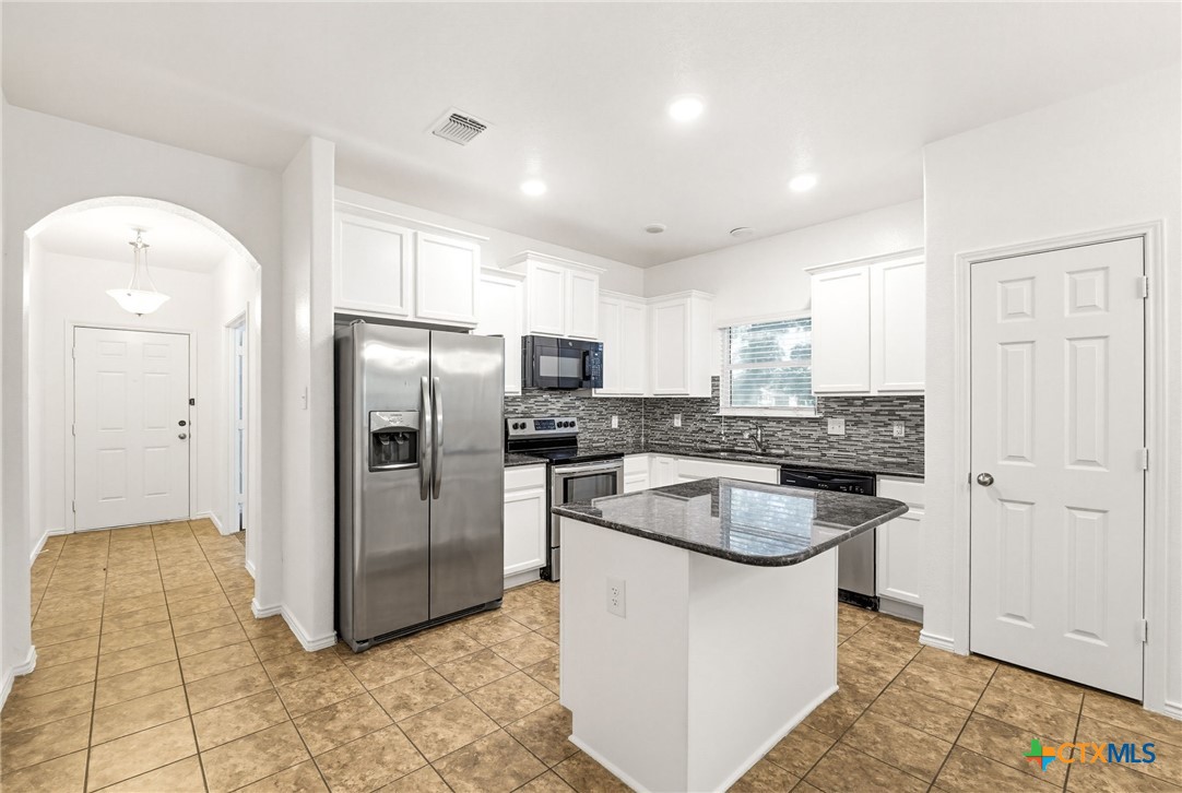 3418 Lorne Drive