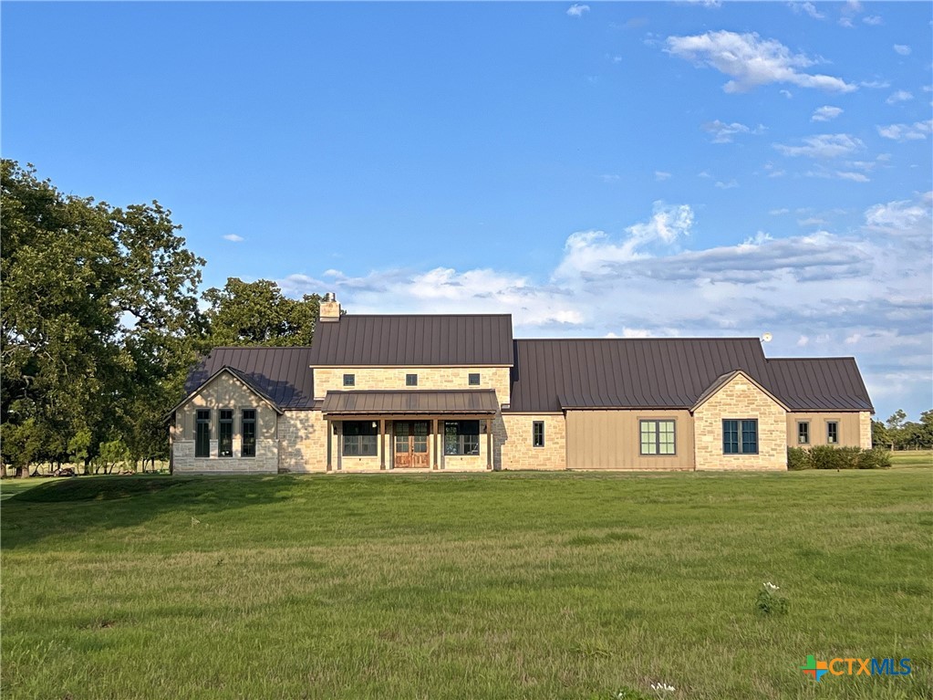 1402 Countryside Bend