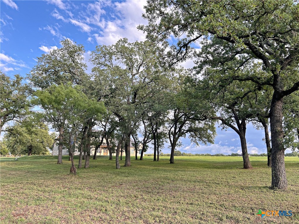 1402 Countryside Bend