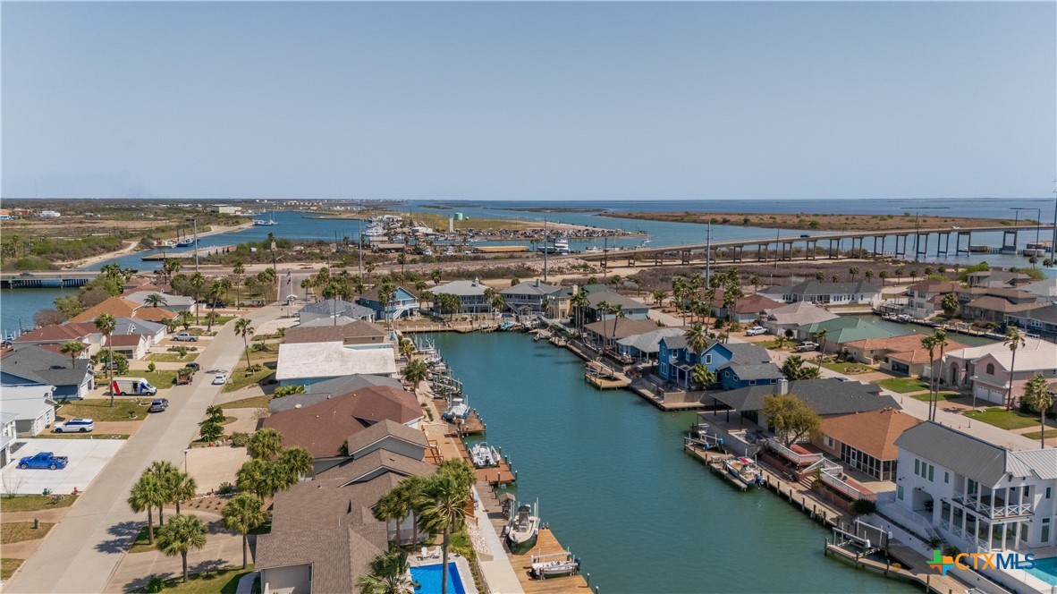 104 Bay Harbor Drive