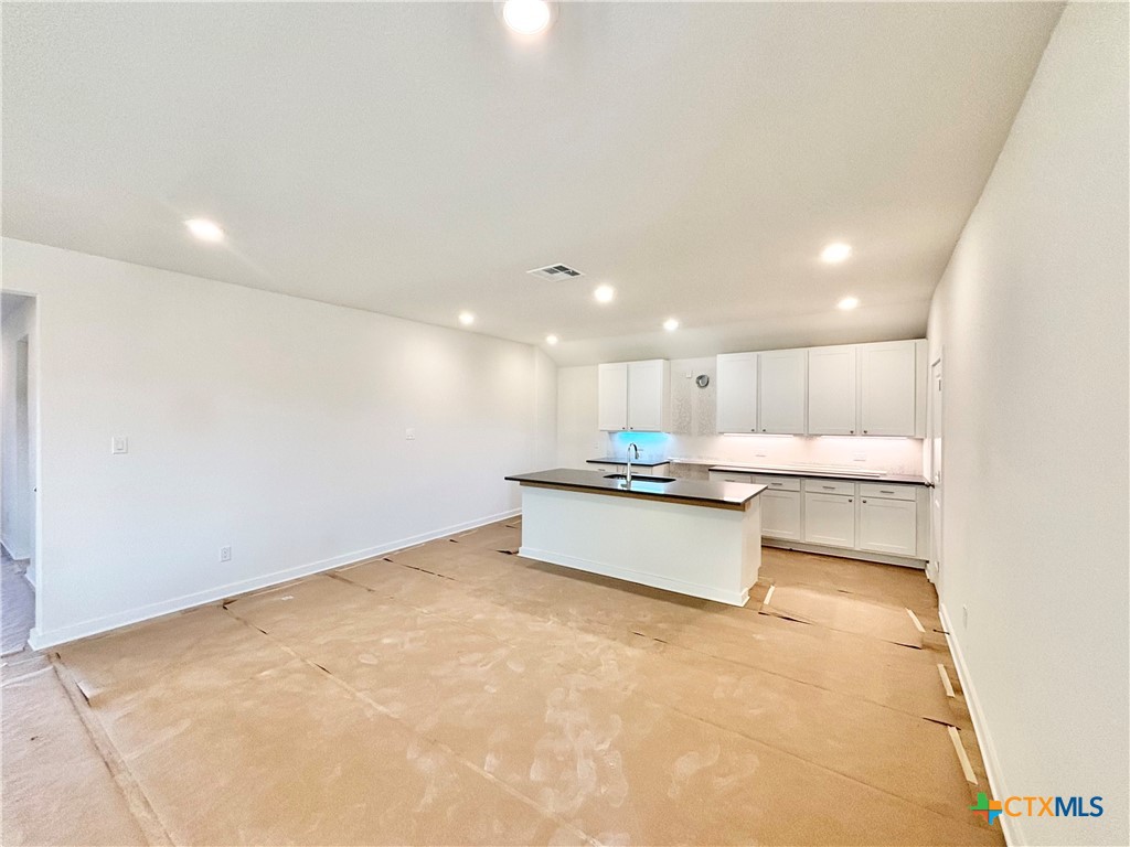 510 Salamander Street