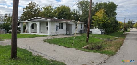 1806 S South Business IH-35 New Braunfels TX 78130