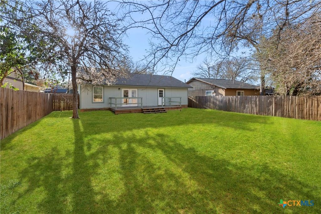 Photo of 2016 Nevada Street, San Marcos, TX 78666 (MLS # 602405)