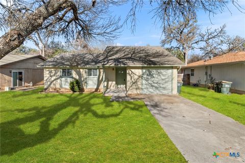 Photo of 2016 Nevada Street, San Marcos, TX 78666 (MLS # 602405)