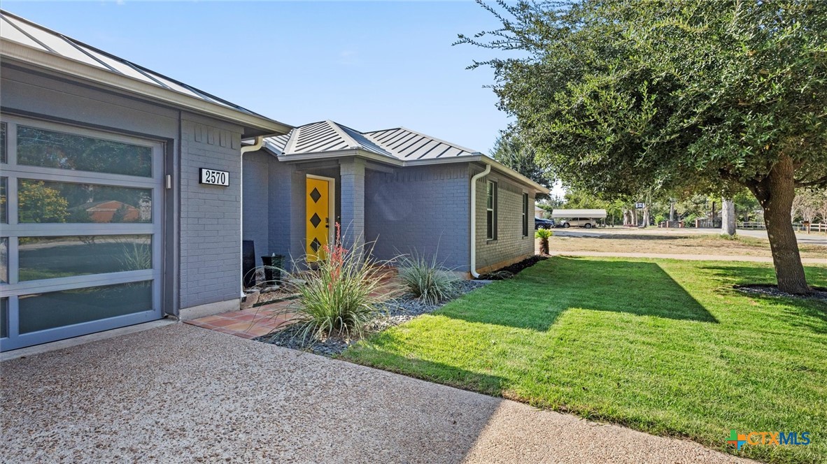 2570 Terminal Loop Road