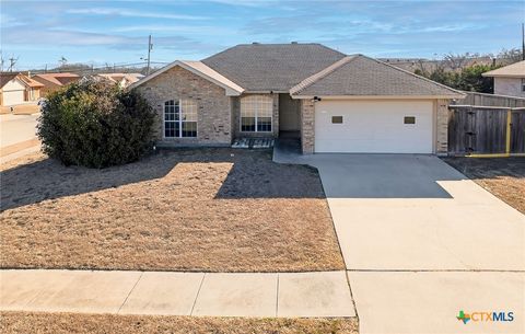 Photo of 2900 Southhill Drive, Killeen, TX 76549 (MLS # 603314)