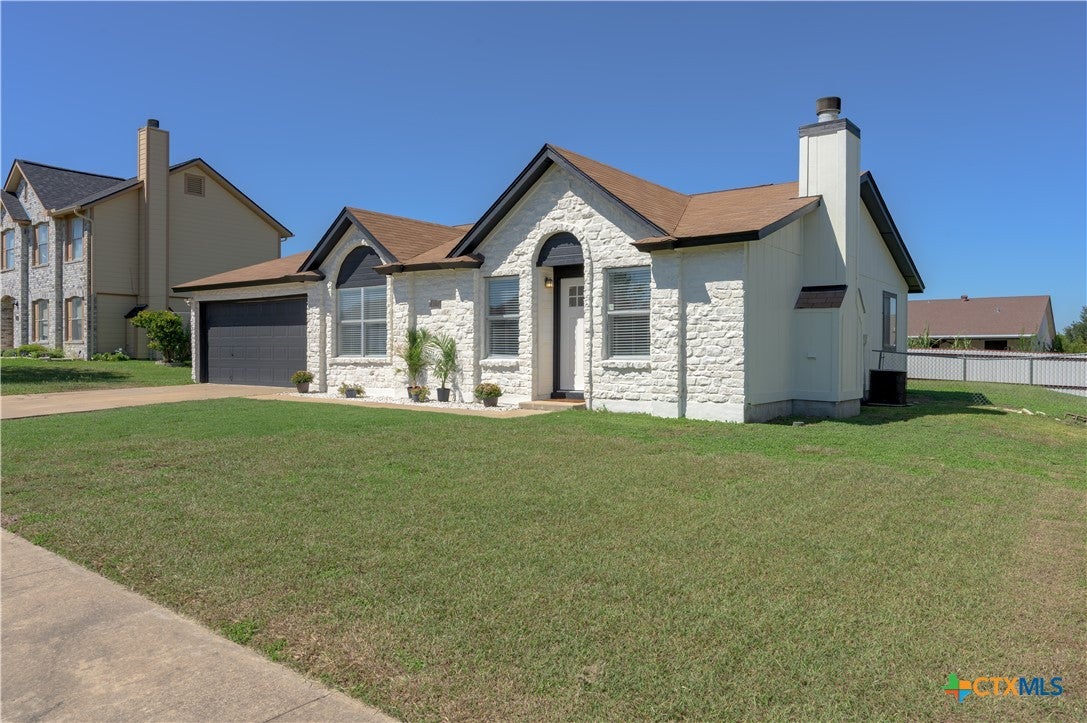 4907 Parkwood Drive