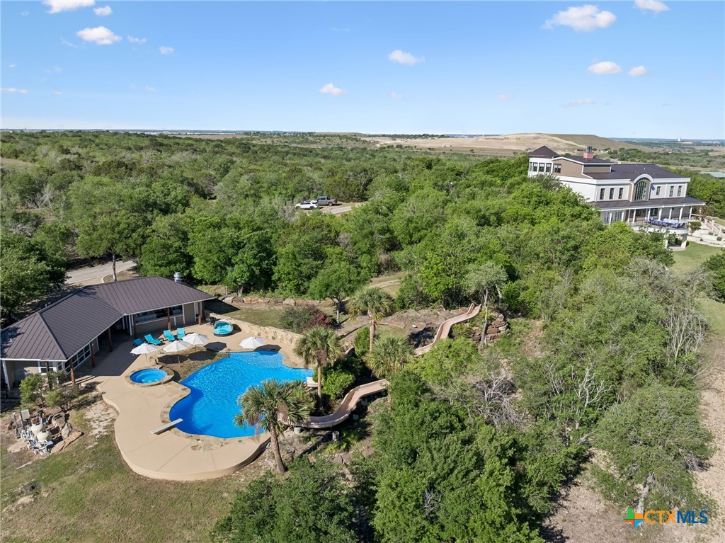 999 Schwarzlose Road