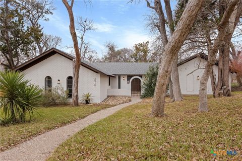 Photo of 2510 Quail Trail, Temple, TX 76502 (MLS # 602563)