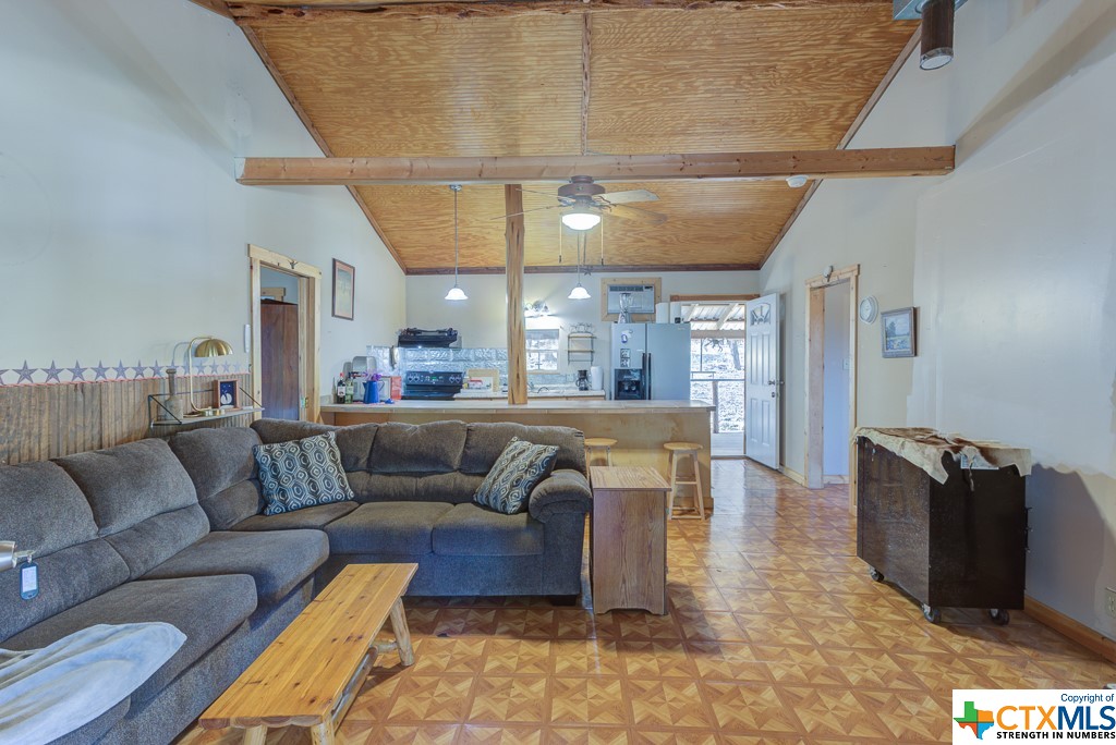 New Braunfels, Texas 78132, United States, 2 Bedrooms Bedrooms, ,3 BathroomsBathrooms,Residential,Active,73870