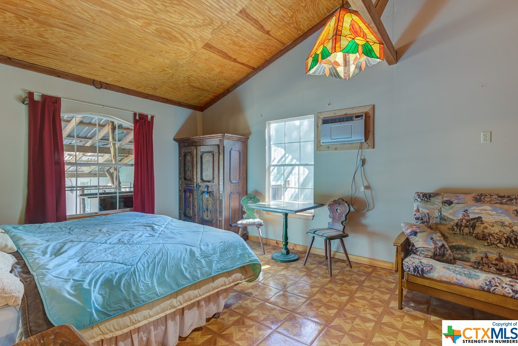 New Braunfels, Texas 78132, United States, 2 Bedrooms Bedrooms, ,3 BathroomsBathrooms,Residential,Active,73870