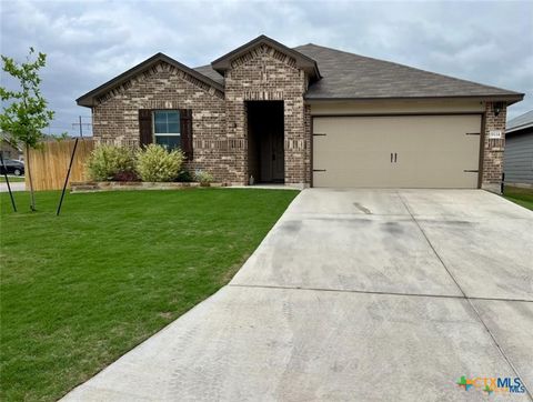 Photo of 9114 Cantera Ridge Road, Temple, TX 76502 (MLS # 613960)