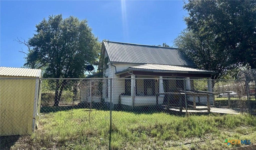 Photo of 1504 Pidcoke Street, Gatesville, TX 76528 (MLS # 627373)