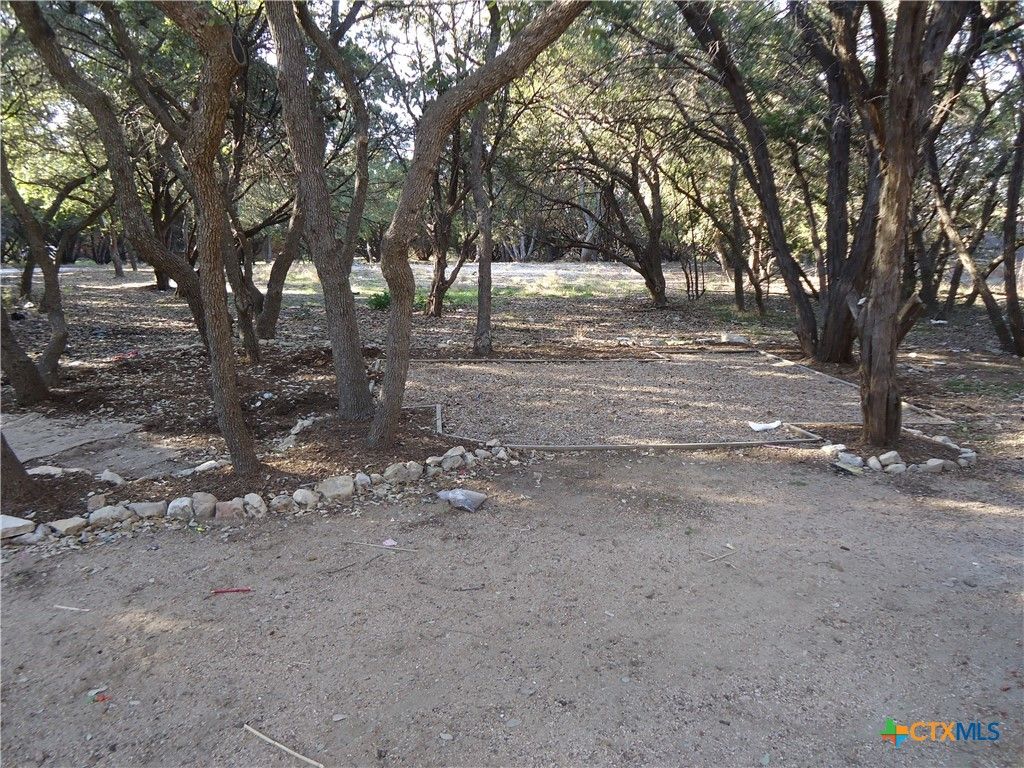 Photo of 20700 Bonanza Street, Lago Vista, TX 78645 (MLS # 610501)
