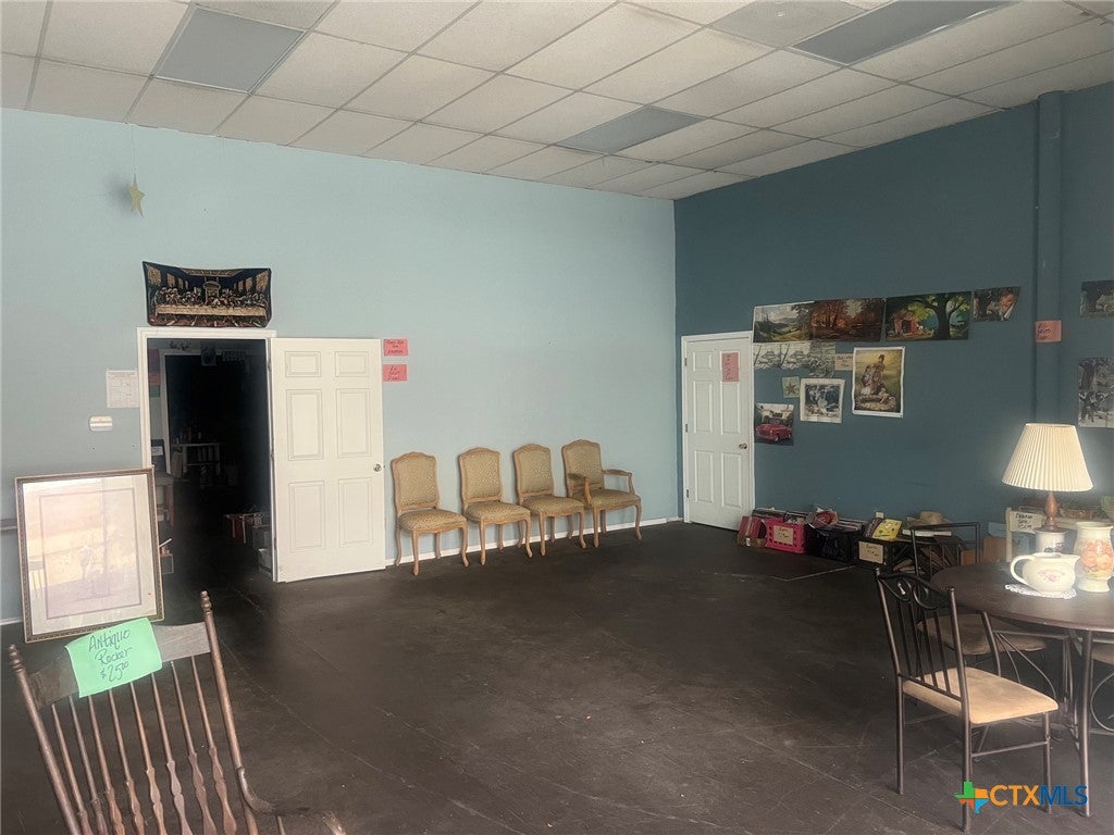 222 W Grand Avenue