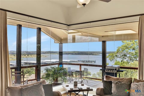 Photo of 1525 W Lakeside Drive, Canyon Lake, TX 78133 (MLS # 622882)
