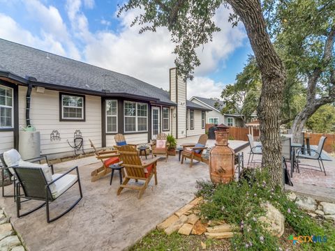 A home in Canyon Lake