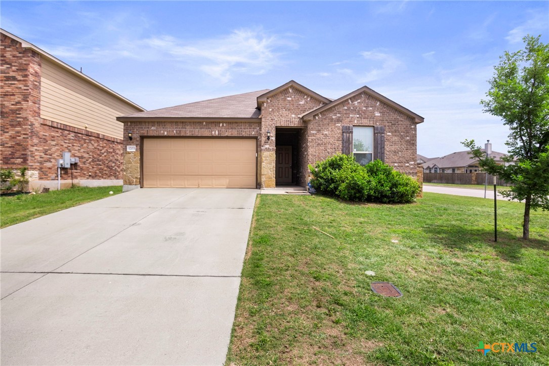 1203 Daffodil Drive
